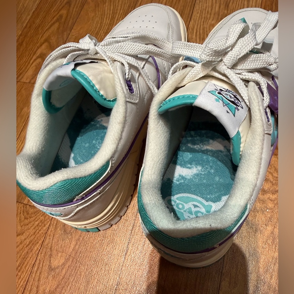 Coach 90s Pack Soho Sneaker With Charms - Picture 8 of 9